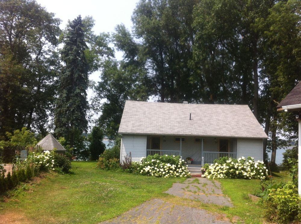 Le Charentais Motel 2*